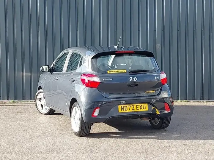 Hyundai I10 2022 photo 2