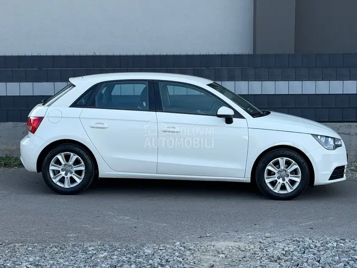 Audi A1 2014 photo 5