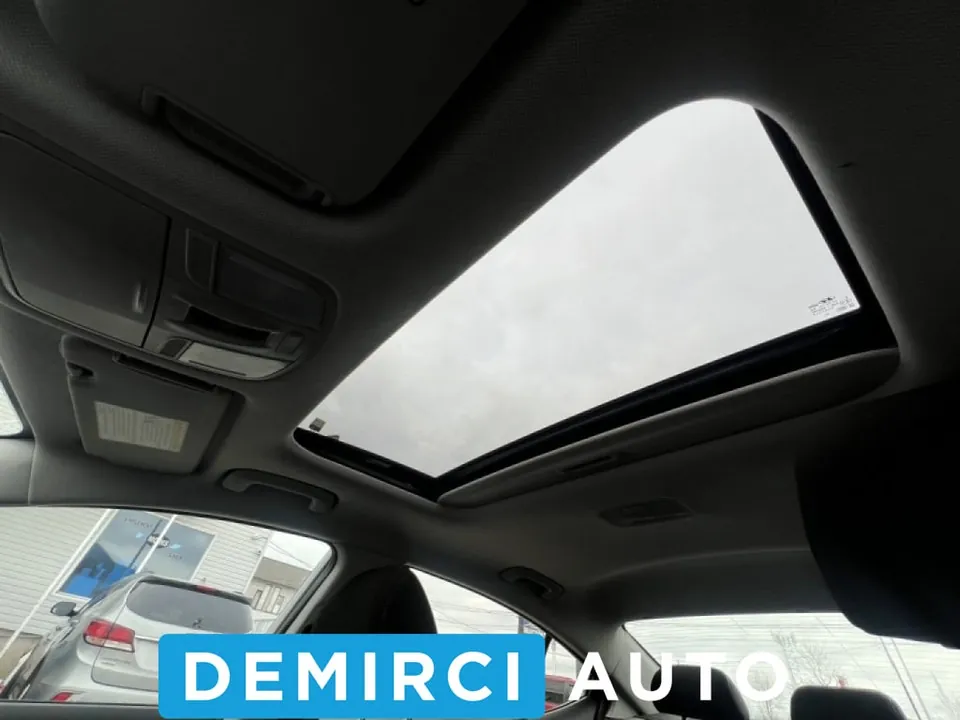 Hyundai Elantra 2017 photo 2