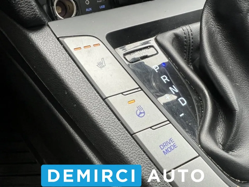 Hyundai Elantra 2017 photo 4