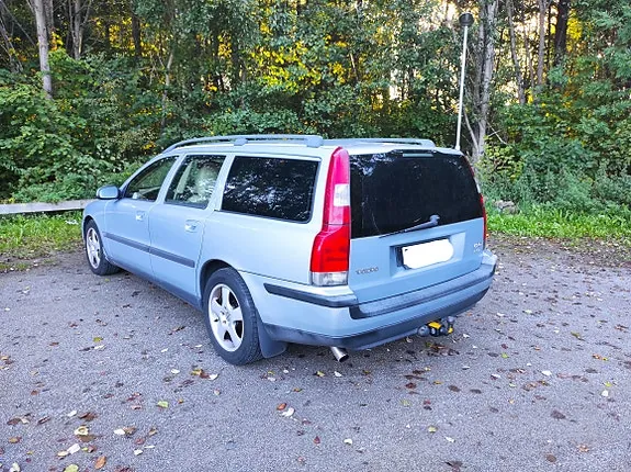 Volvo V70 2001 photo 2