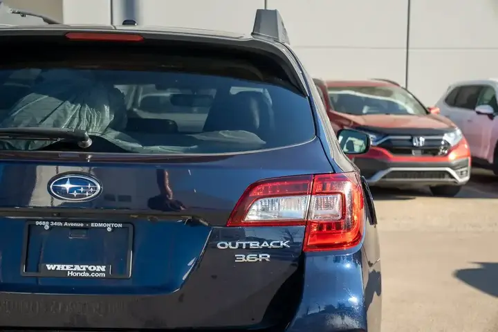 Subaru Outback 2018 photo 4
