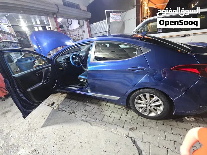 Hyundai Elantra 2015 photo 4