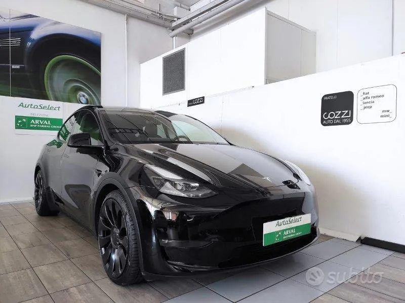 Tesla Model Y