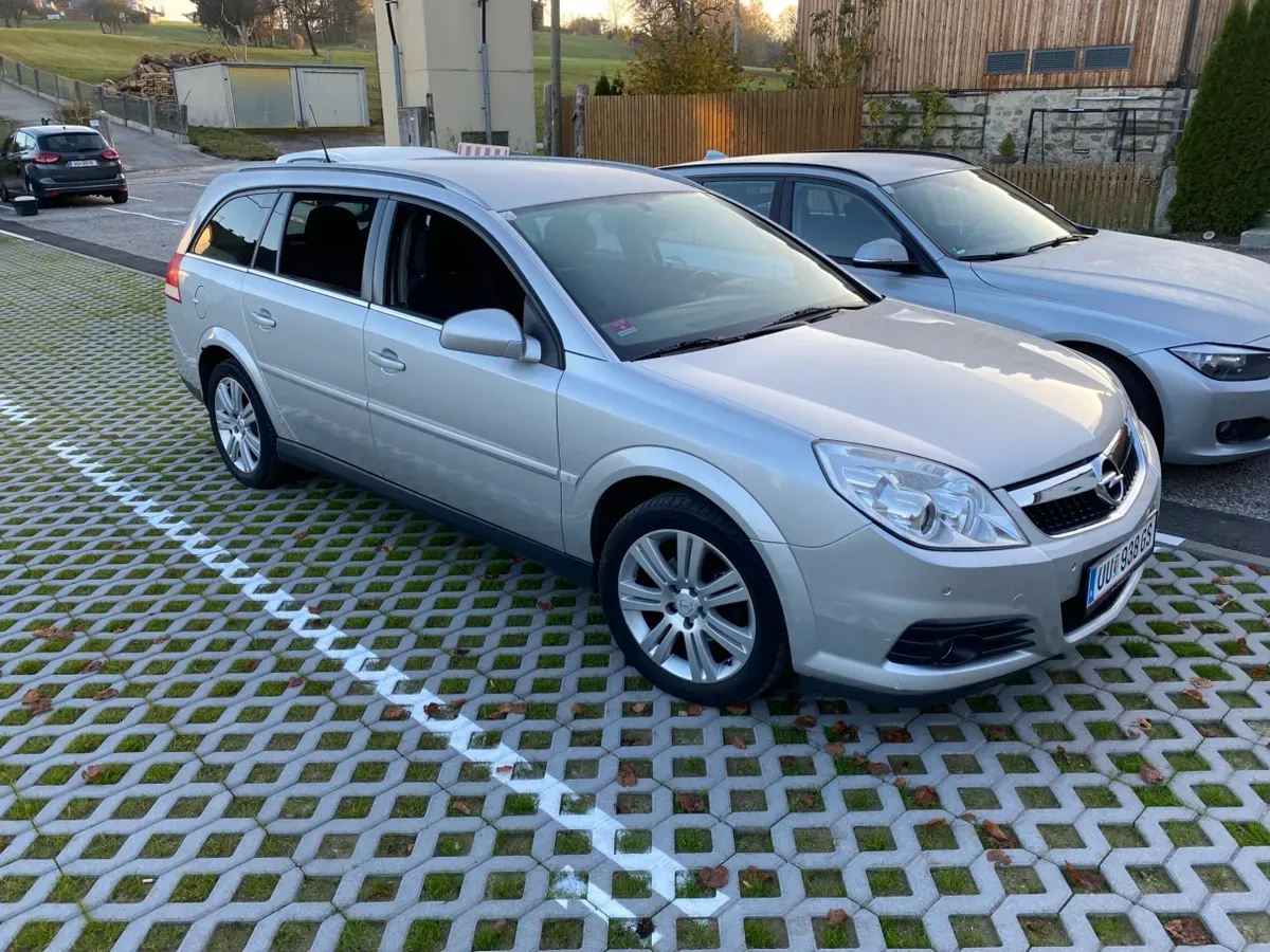 Opel Vectra 2007 photo 2