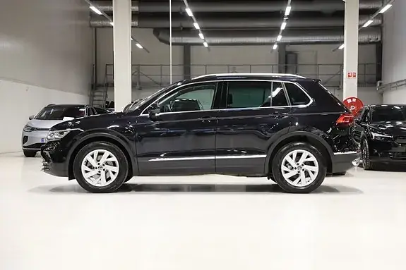 Volkswagen Tiguan 2021 photo 4