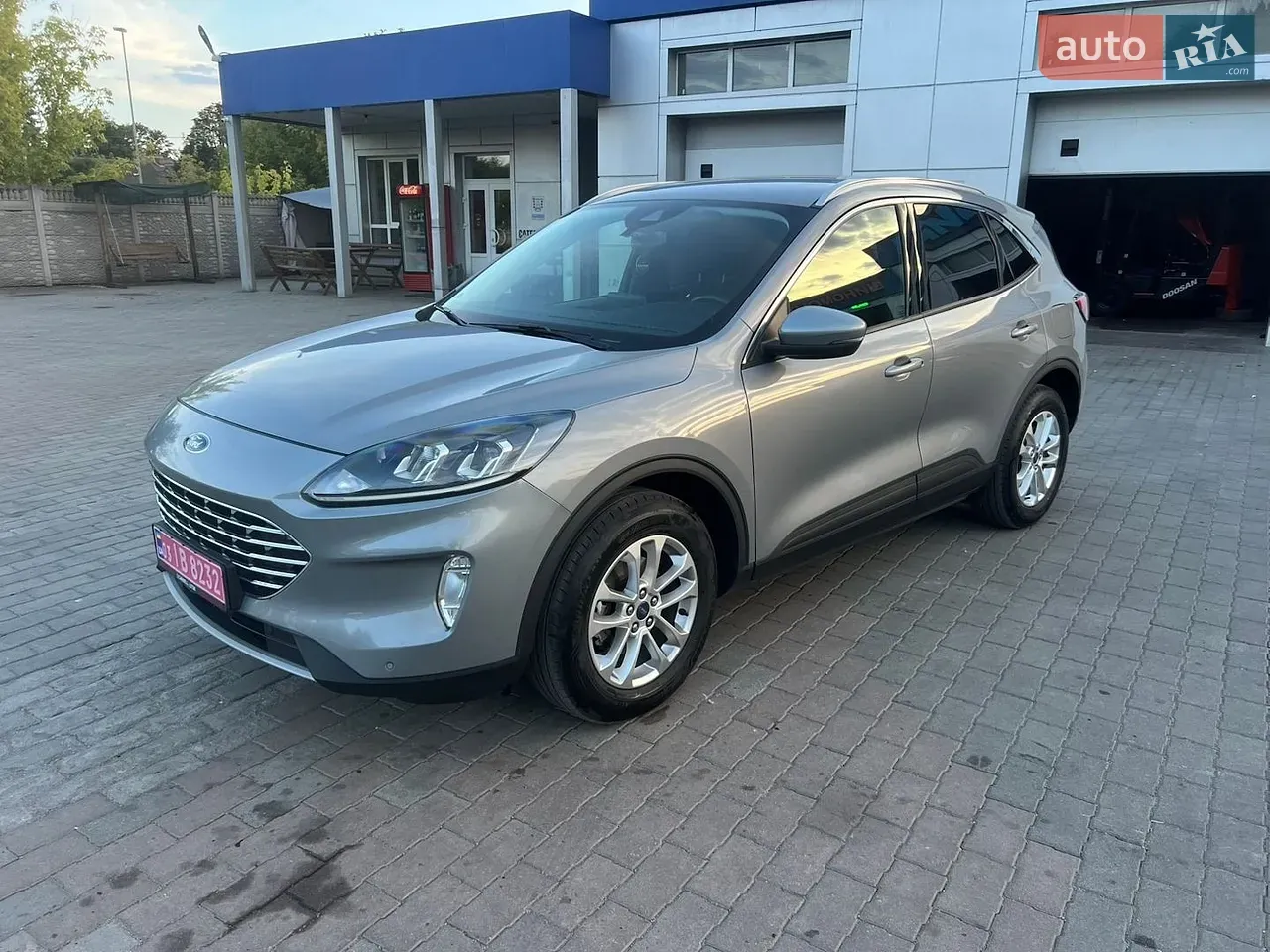 Ford Kuga 2022 photo 2
