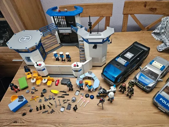 Playmobil Einsatzkomande Zentrale