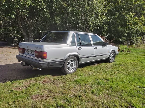 Volvo 740