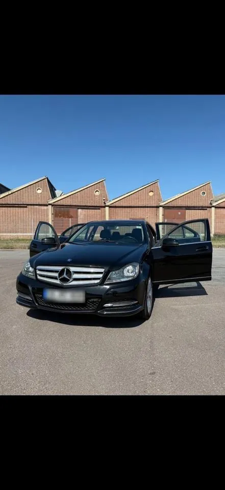 Mercedes-Benz C 180