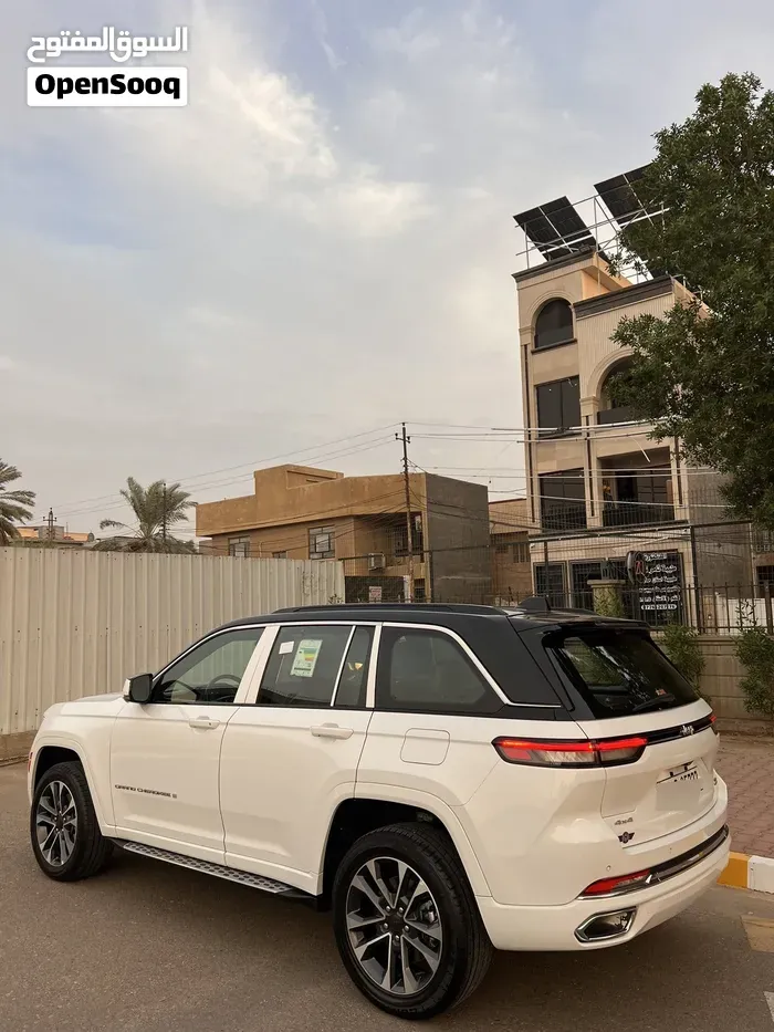 Jeep Grand Cherokee 2024 photo 4