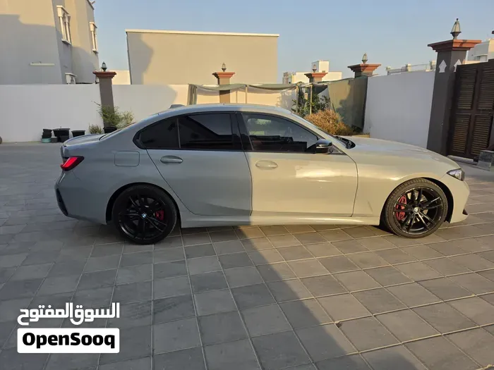 BMW 330I 2023 photo 4