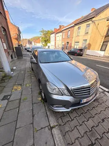 Mercedes-Benz E220 Cdi