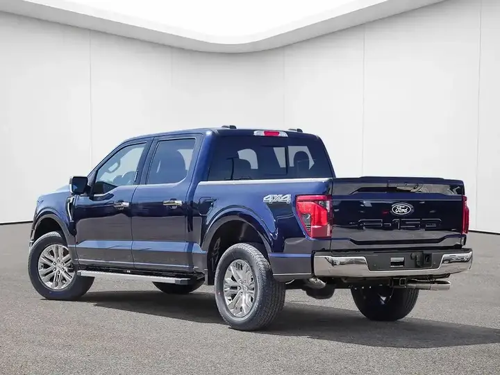 Ford F-150 Supercrew 2026 photo 4
