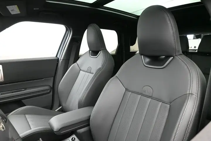 Mini Countryman 2027 photo 4