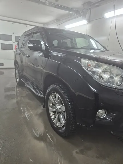 Toyota Land Cruiser 2011 photo 4