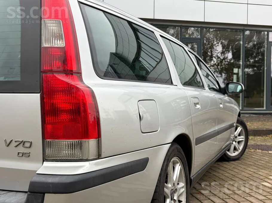 Volvo V70 2001 photo 4
