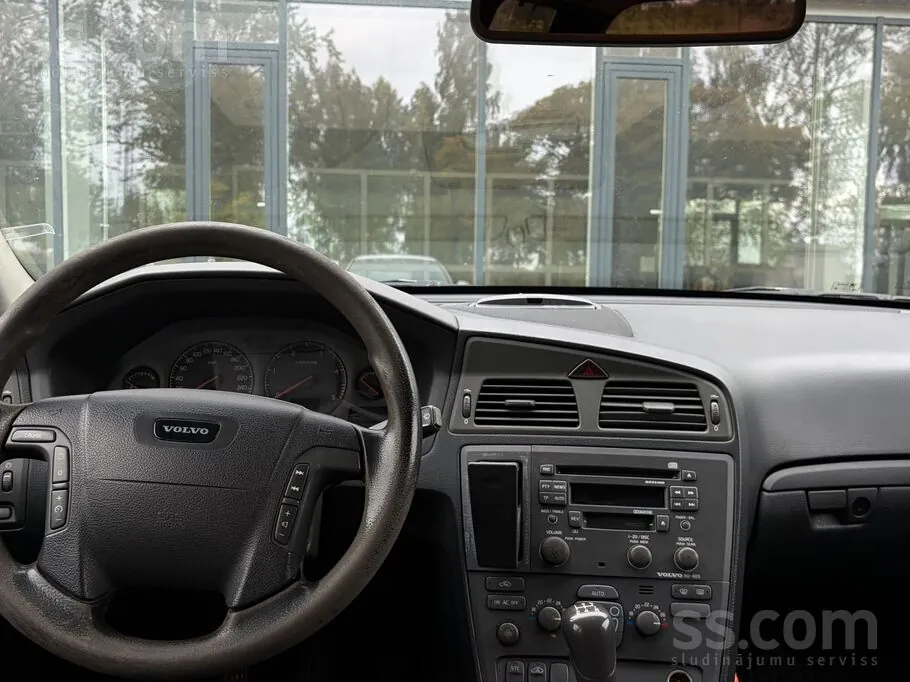 Volvo V70 2001 photo 5