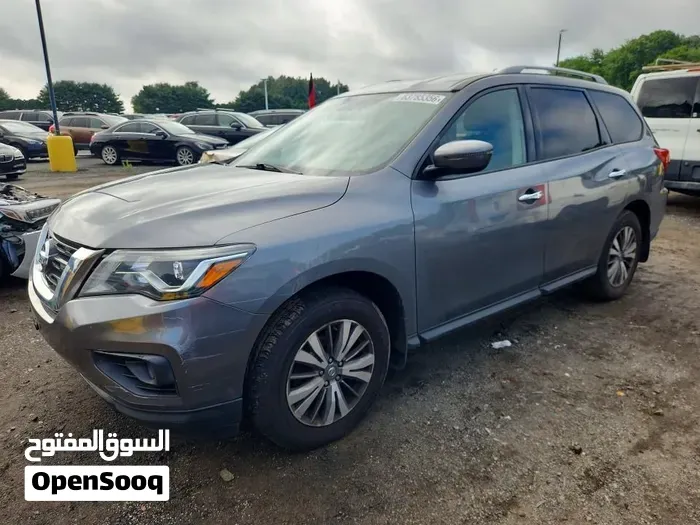 Nissan Pathfinder