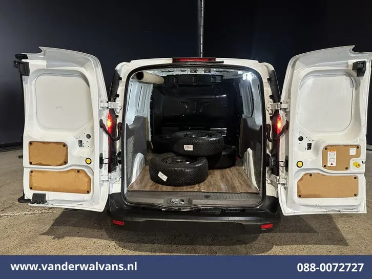 Ford Transit Connect 2022 photo 3