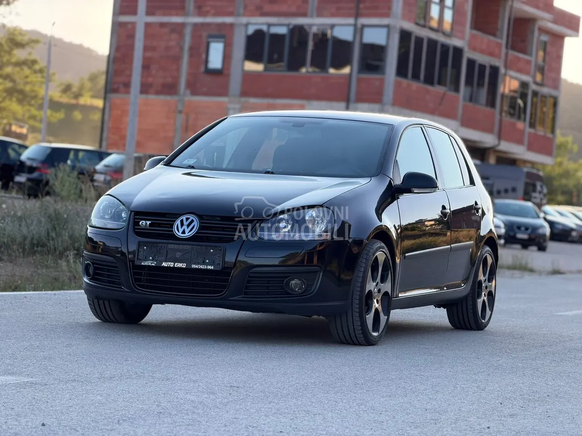 Volkswagen Golf 5 2005 photo 2