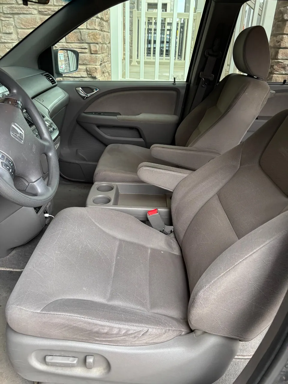 Honda Odyssey 2010 photo 3