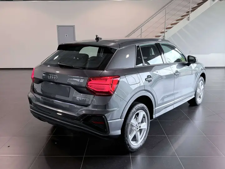Audi Q2 2026 photo 3
