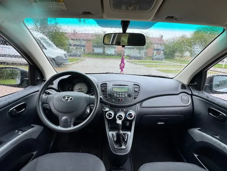 Hyundai I10 2009 photo 2