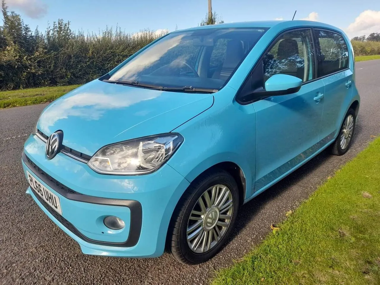 Volkswagen Up 2017 photo 3