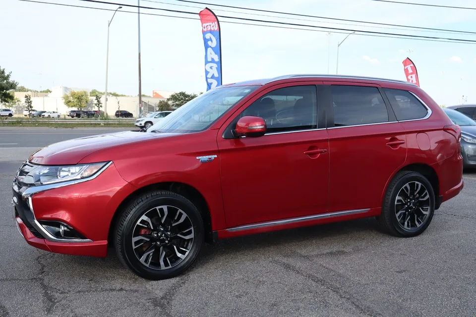 Mitsubishi Outlander 2018 photo 3