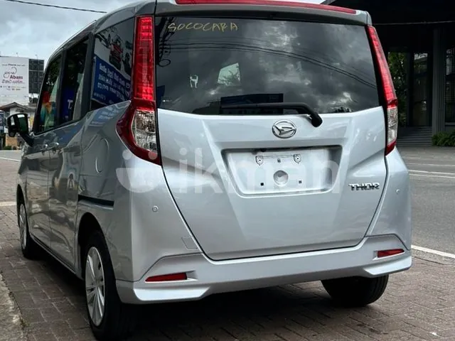 Toyota Roomy 2024 photo 2