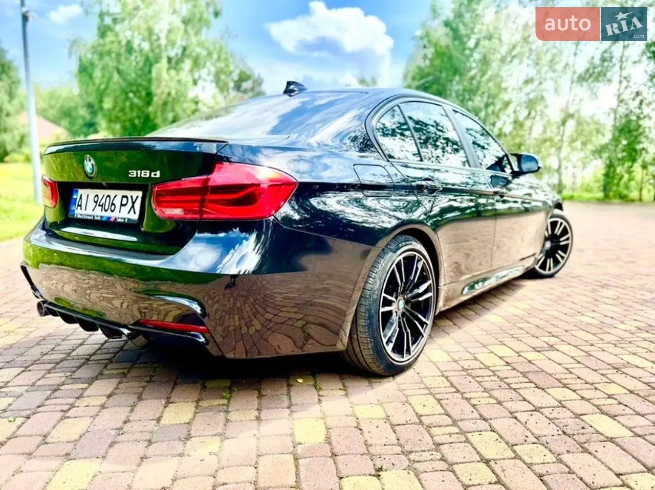 BMW 3 Series 2017 photo 4