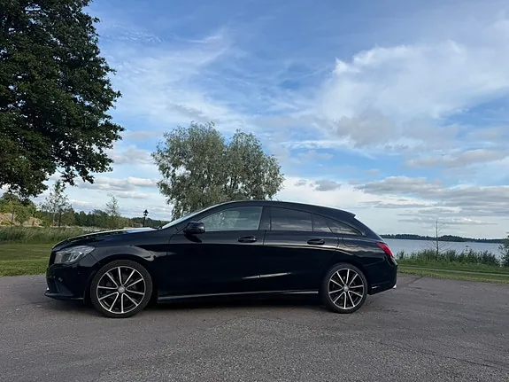 Mercedes-Benz Cla200 2015 photo 2
