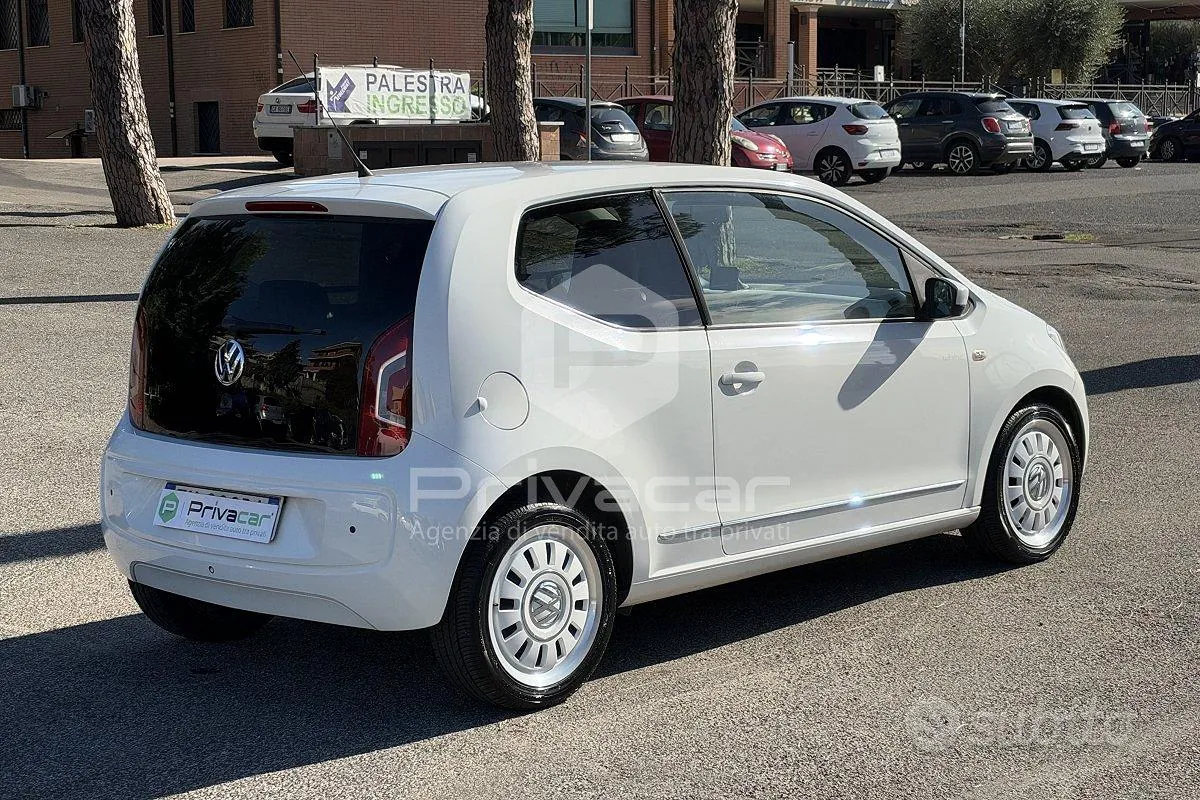 Volkswagen Up 2012 photo 5