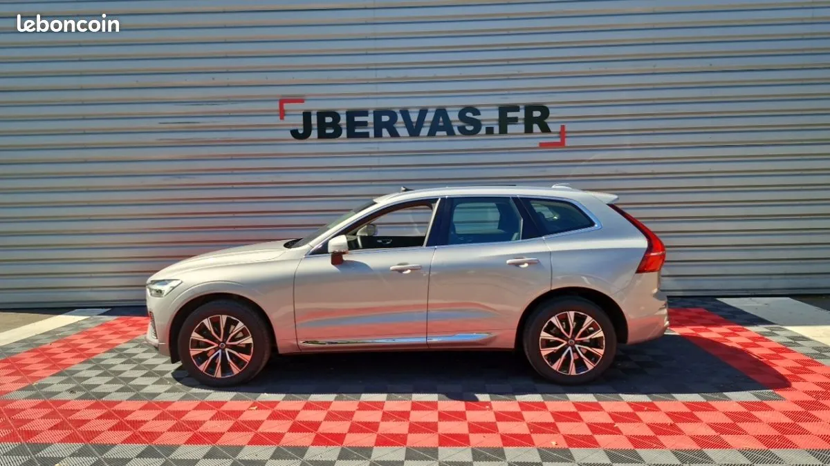 Volvo Xc60 2023 photo 5