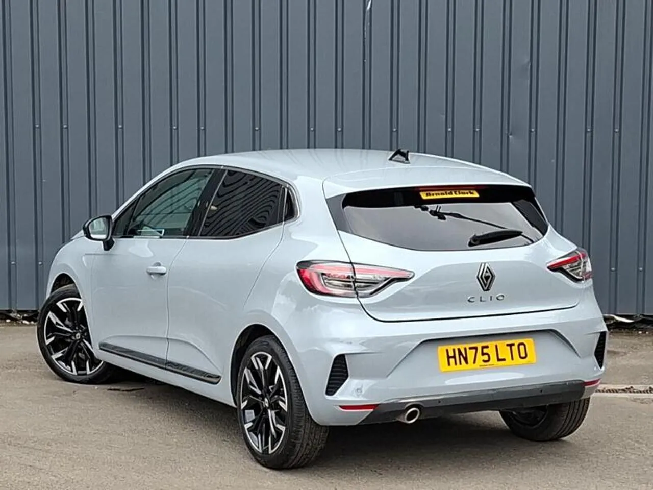 Renault Clio 2025 photo 2