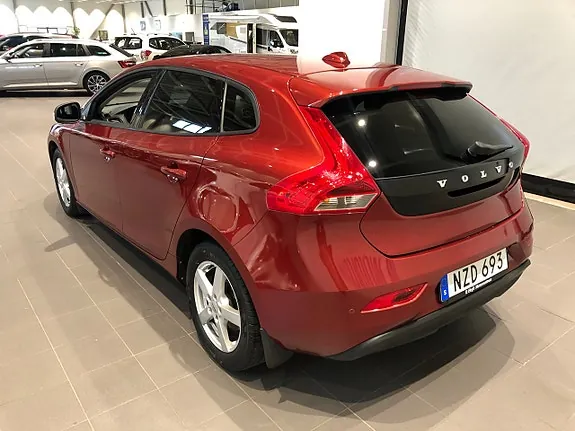Volvo V40 2016 photo 4