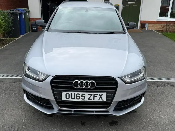 Audi A4 Avant 2015 photo 2