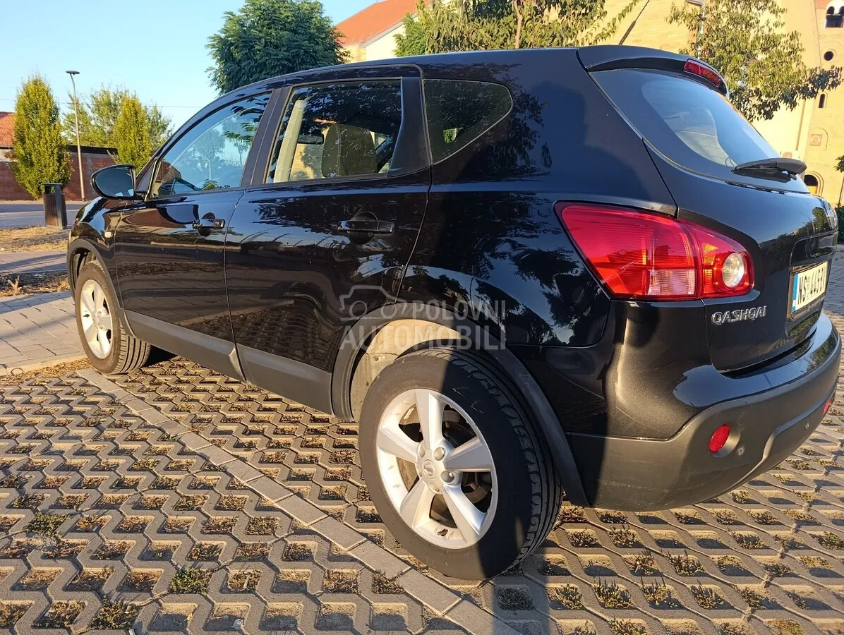 Nissan Qashqai 2009 photo 3