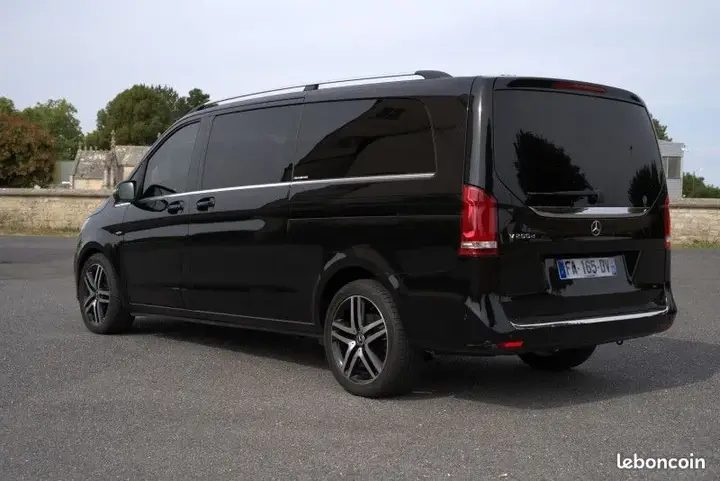 Mercedes-Benz V 2018 photo 3