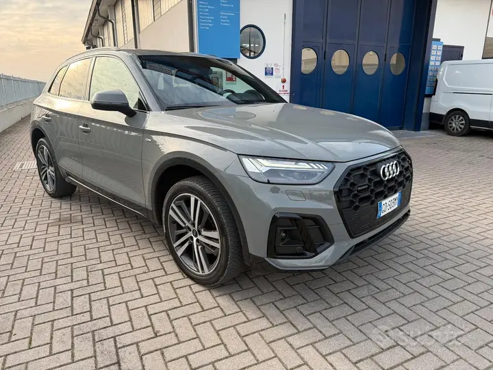 Audi Q5 2021 photo 2