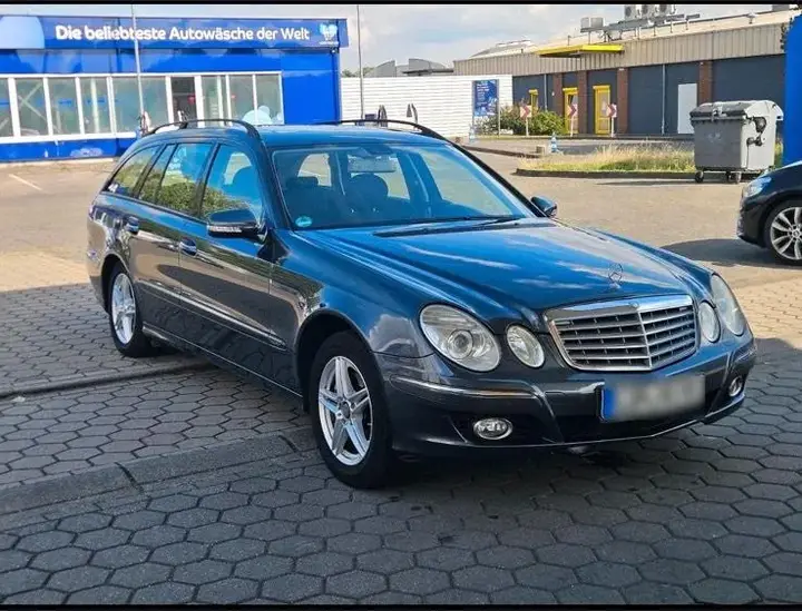 Mercedes-Benz E 220 Cdi