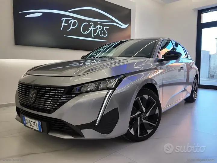 Peugeot 308 2022 photo 3
