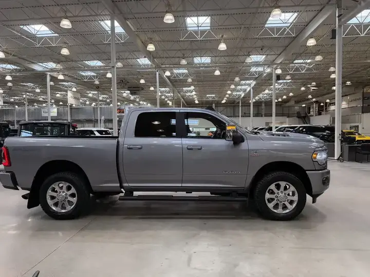 Ram 2500 Crew Cab 2023 photo 3
