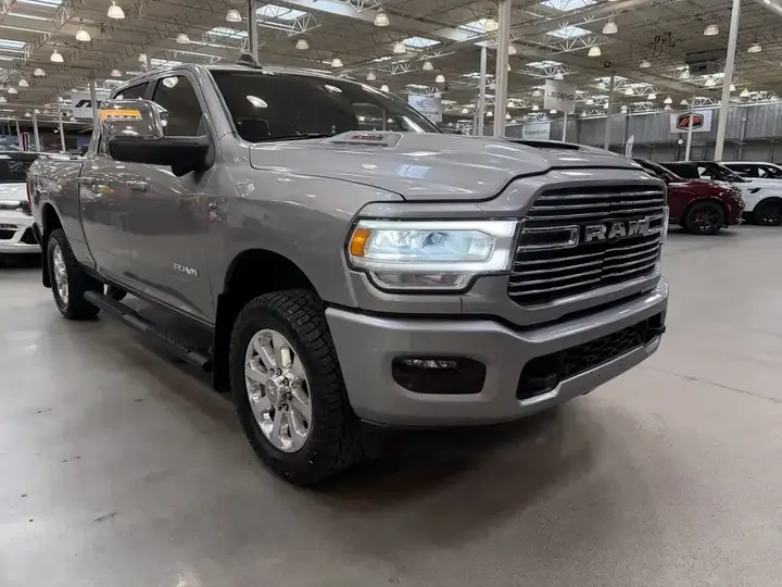 Ram 2500 Crew Cab 2023 photo 2