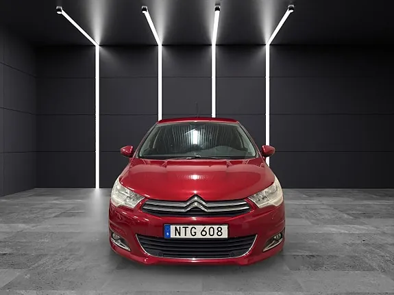 Citroen C4 2011 photo 2