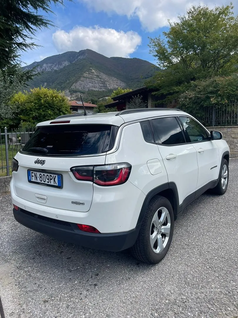 Jeep Compass 2018 photo 2
