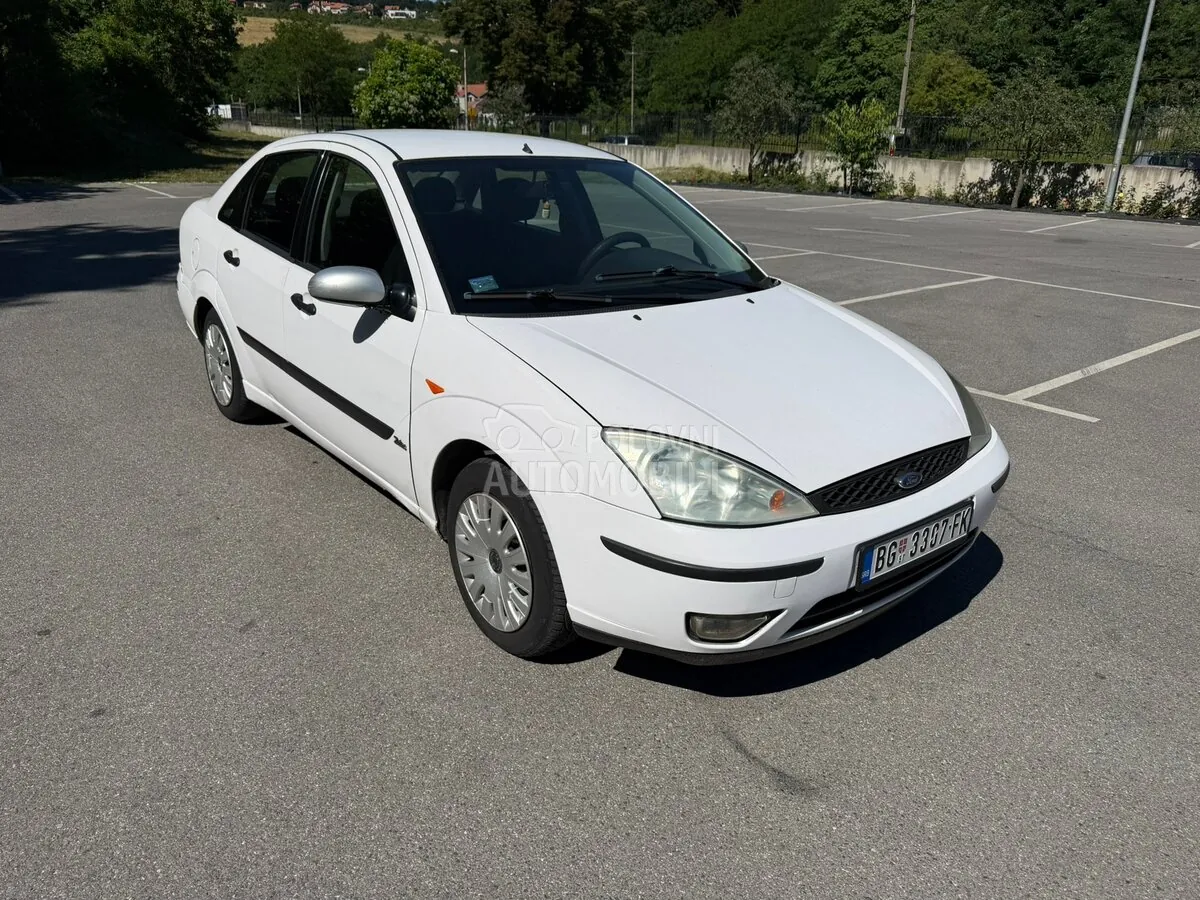 Ford Focus 2004 photo 2