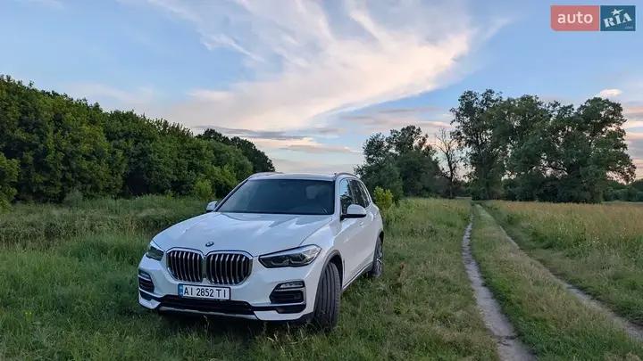 BMW X5 2018 photo 2