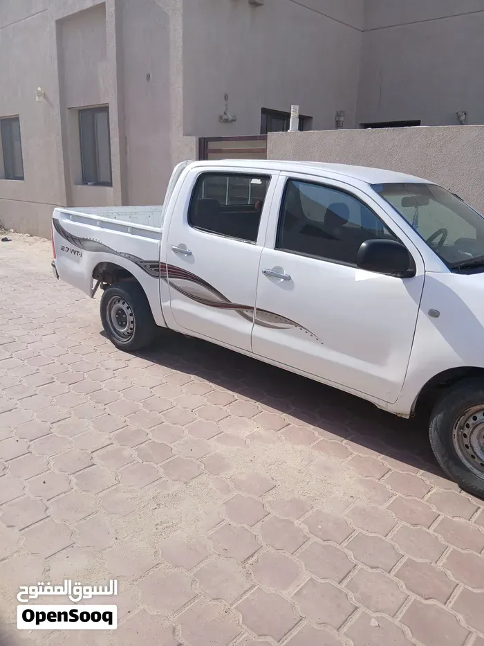 Toyota Hilux 2006 photo 2